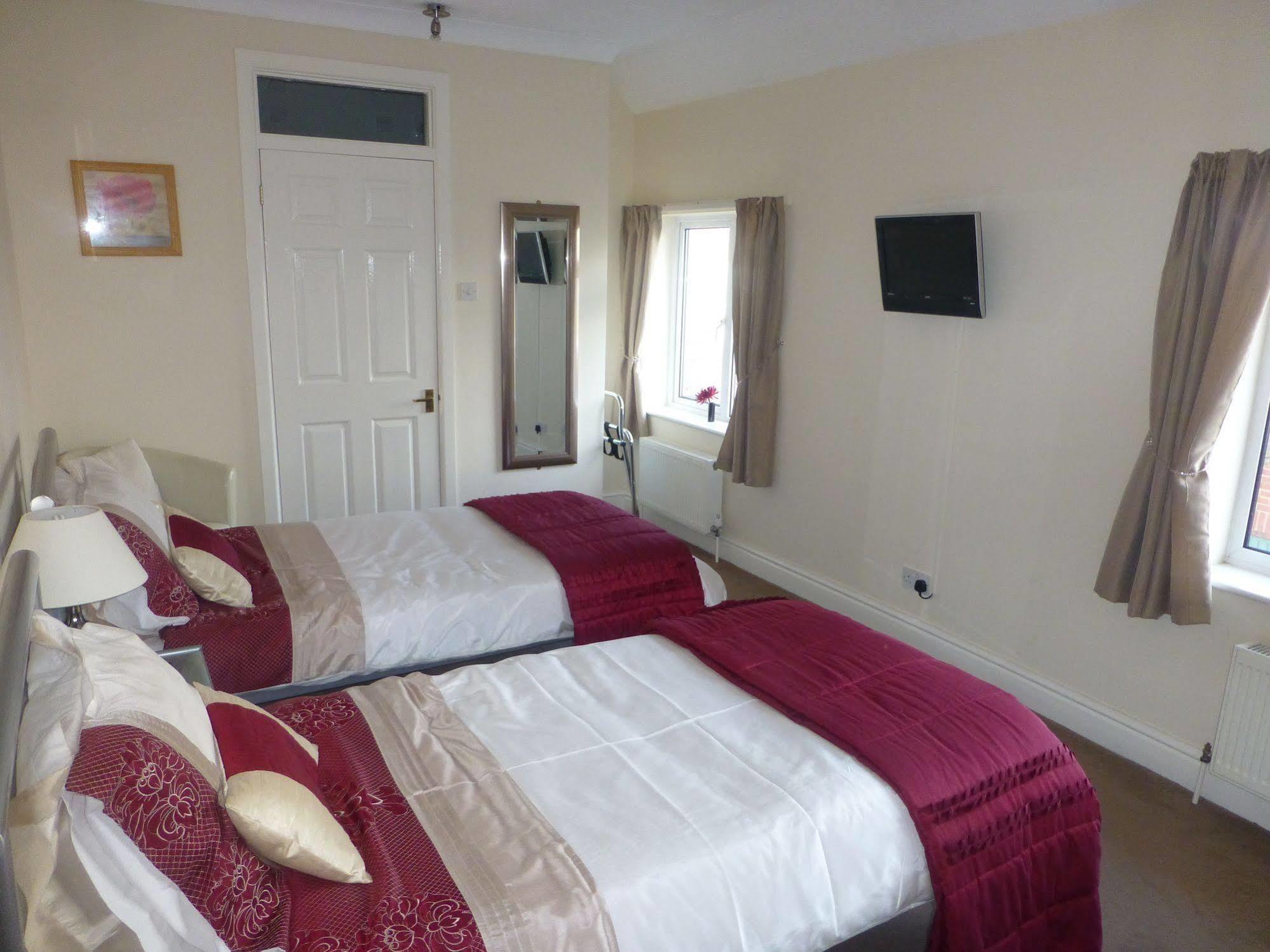 Beech Lodge Guest House New Milton Εξωτερικό φωτογραφία