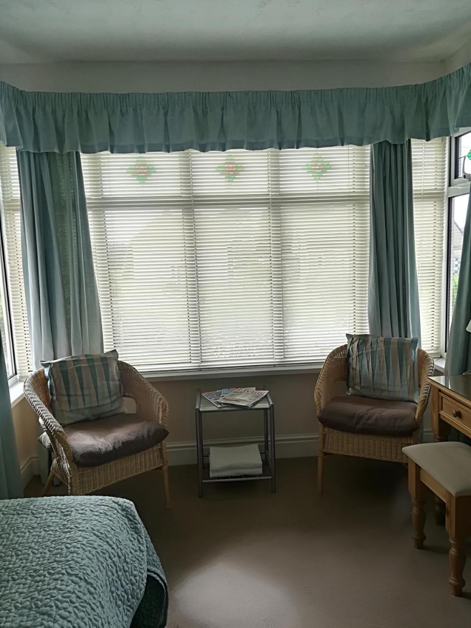 Beech Lodge Guest House New Milton Εξωτερικό φωτογραφία