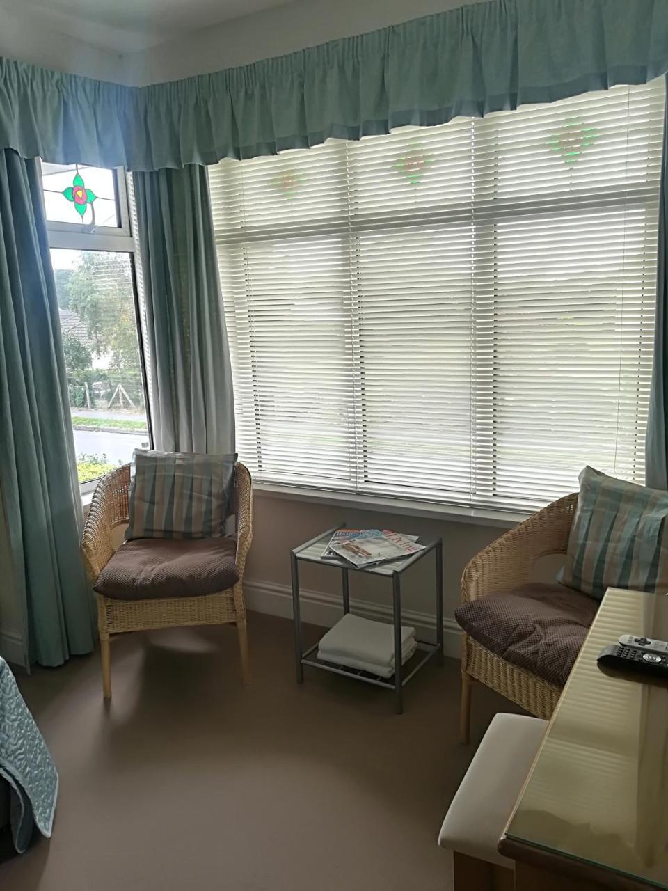 Beech Lodge Guest House New Milton Εξωτερικό φωτογραφία